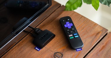 How to stream college football without cable on Roku devices (2023/24)